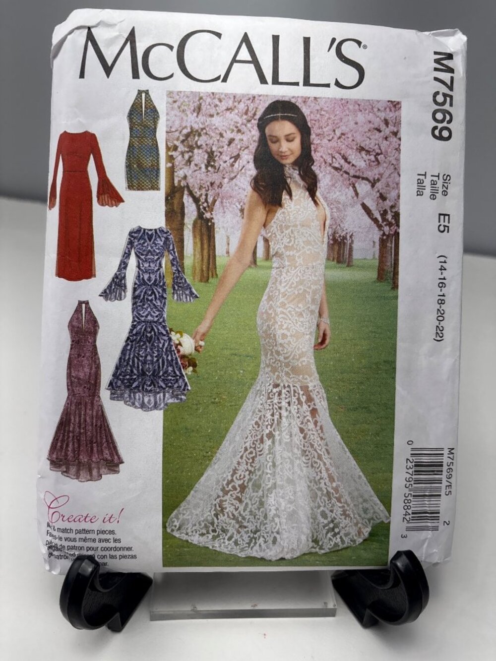 McCalls M7569 Sewing Pattern Womens Dress Size 14 16 18 20 22 Uncut